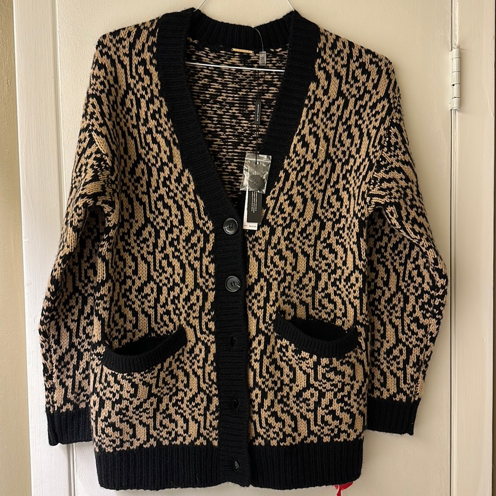 Elie Tahari button up sweater. Size small. Black/Tan.